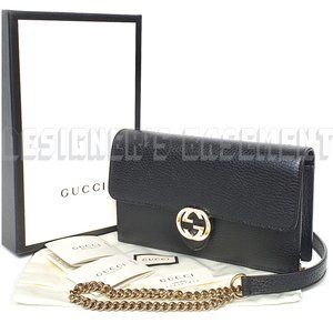 GUCCI crossbody INTERLOCKING G chain wallet Clutch